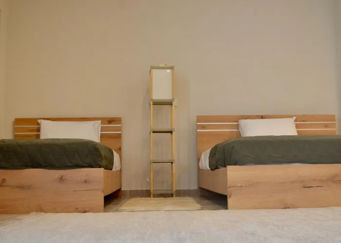 Harihara Guesthouse Near Airport