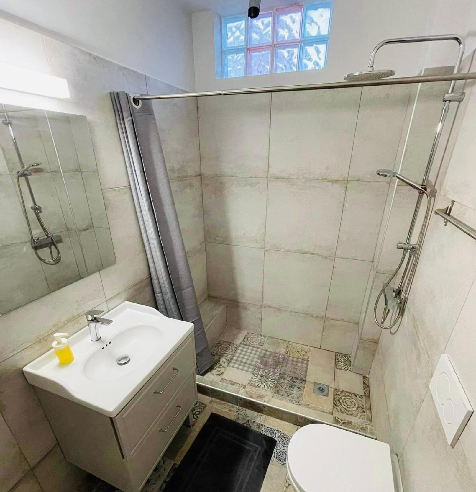 Apartment Harihara Near Airport